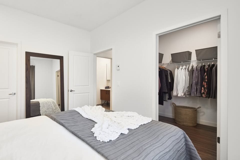 Photo 3 - Appartement 3½ à Laval